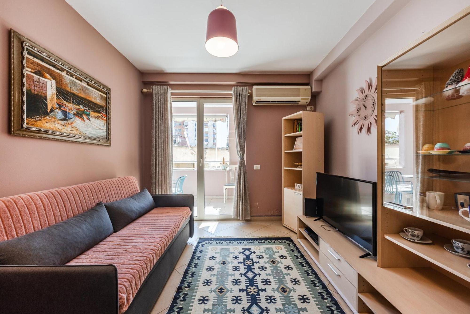 Sisi'S Apartments-Tirana City Center מראה חיצוני תמונה